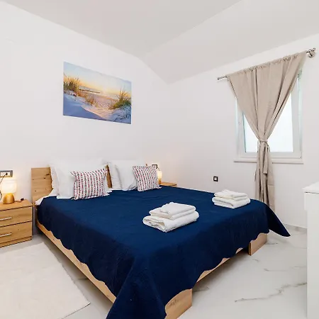 Mit Pool, Balkon Unweit Von Heilschlamm Bucht Apartmán