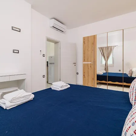 Mit Pool, Balkon Unweit Von Heilschlamm Bucht *