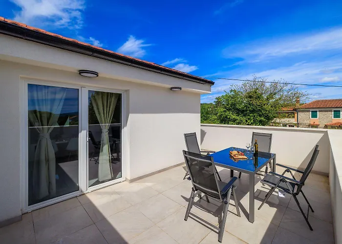 Mit Pool, Balkon Unweit Von Heilschlamm Bucht 公寓