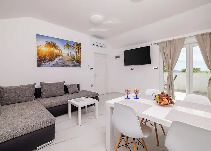 Mit Pool, Balkon Unweit Von Heilschlamm Bucht *