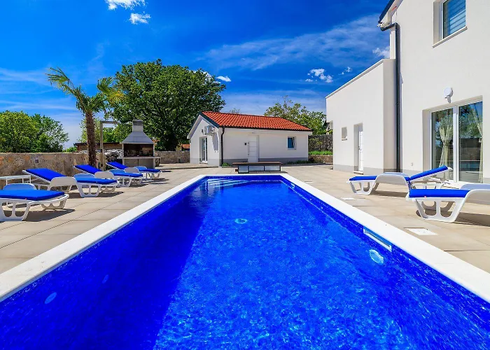 公寓 Mit Pool, Balkon Unweit Von Heilschlamm Bucht Kras