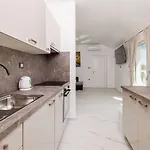 Apartament Mit Pool, Balkon Unweit Von Heilschlamm Bucht Kras